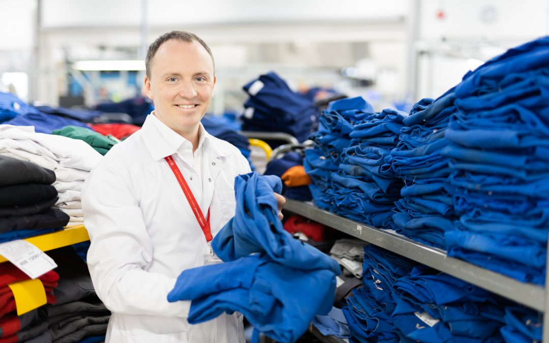 Artjom Jernevs: 5 ieguvumi, izmantojot darba apģērbu servisu